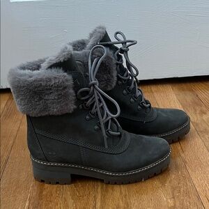 Timberland Women's Dark Gray Fur-Lined Boots